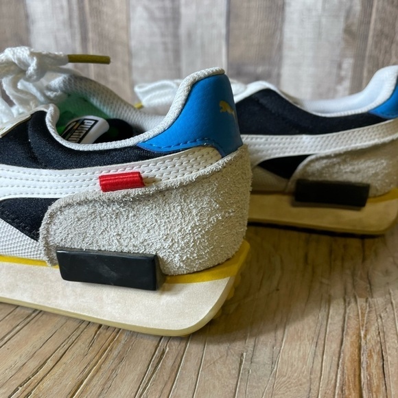 Puma Future Rider Sneaker - Picture 2 of 8